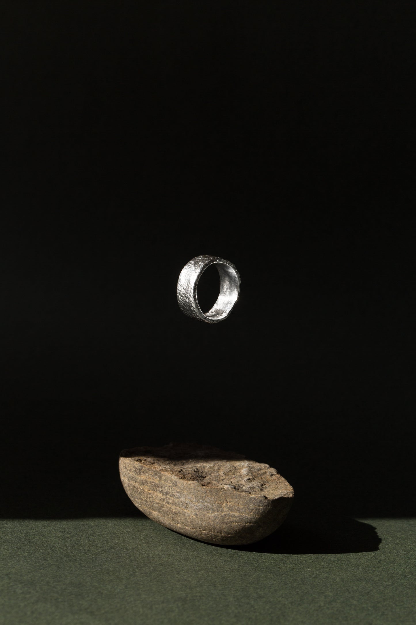 Anillo Mineral II