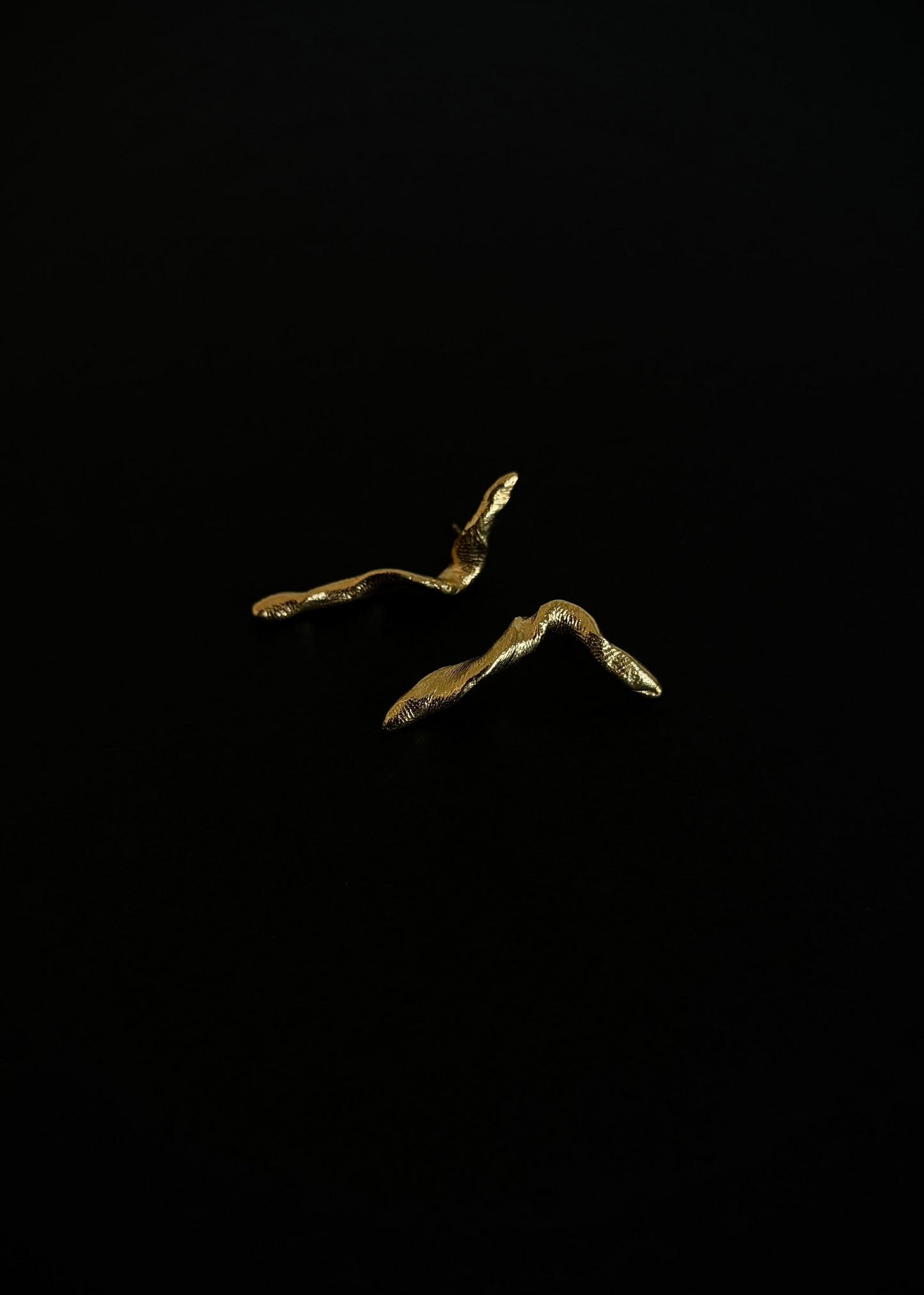 Aros Lia Gold
