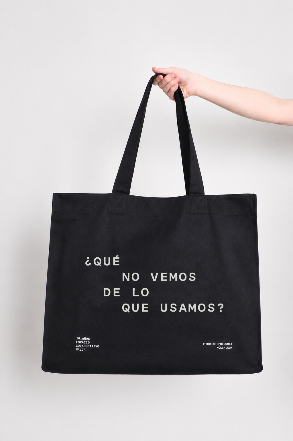 Maxi Tote ¿Qué no vemos de lo que usamos?